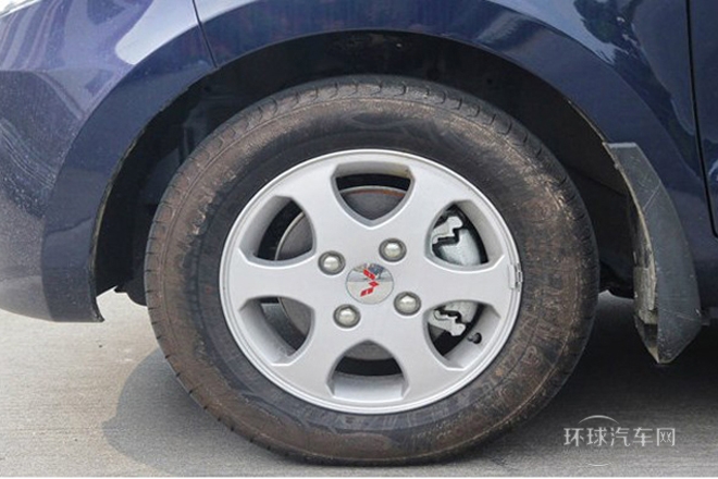 2013款 1.5L豪華型L2B