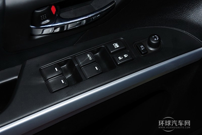 2014款 1.6L 手動(dòng)兩驅(qū)精英型