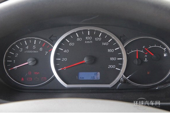 2013款 1.5L豪華型L2B