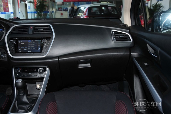 2014款 1.6L 手動兩驅精英型