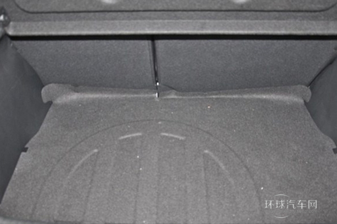 2011款 1.6L 手動舒適版