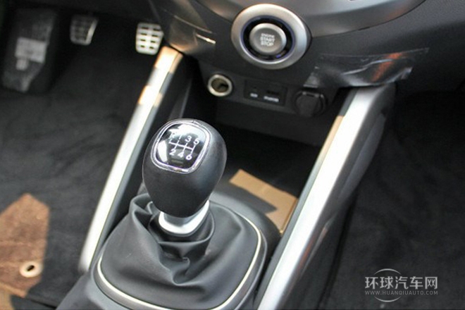 2011款 1.6L 手動舒適版