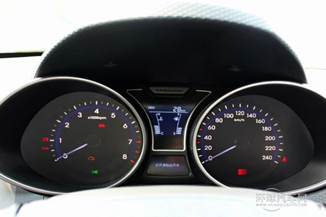 2011款 1.6L 手動舒適版