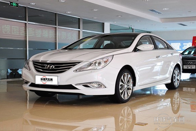 2013款 2.4L 自動尊貴版 國V