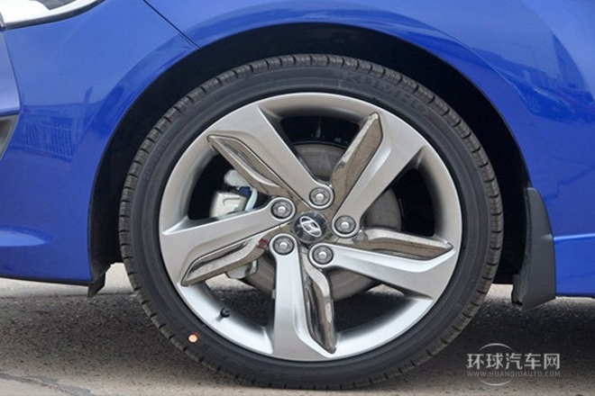 2012款 1.6T 自動旗艦版