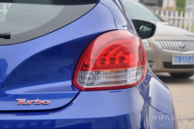 2012款 1.6T 自動(dòng)旗艦版