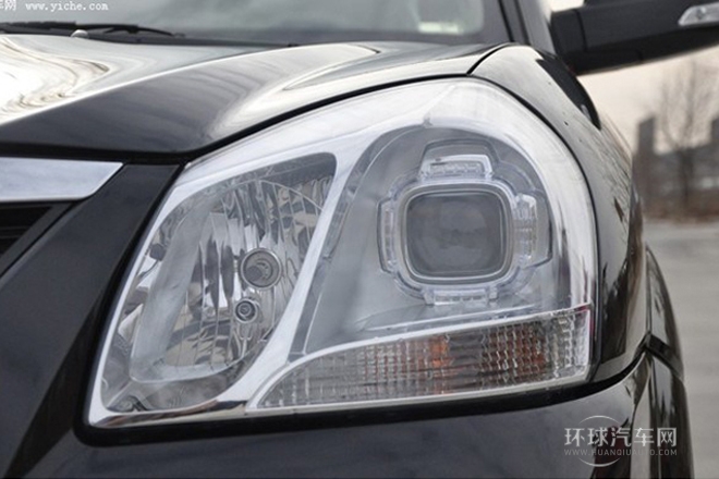 2013款 2.0L 手動兩驅舒適型