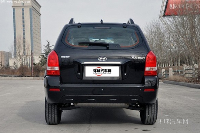 2013款 2.0L 手動兩驅(qū)舒適型