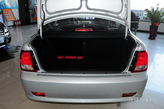 2012款 1.3L 基本型