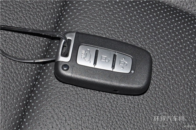 2012款 1.6T 自動豪華版