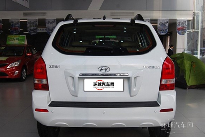 2013款 2.0L 手動兩驅時尚型