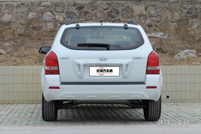 2013款 2.0L 手動兩驅時尚型