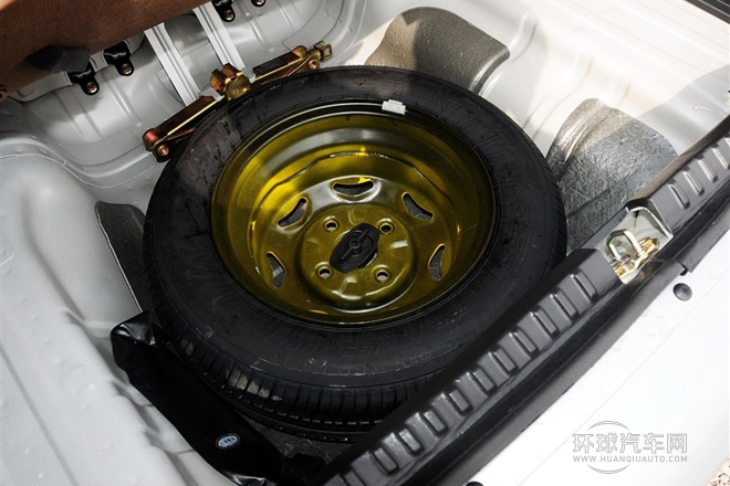 2012款 1.3L 舒適型