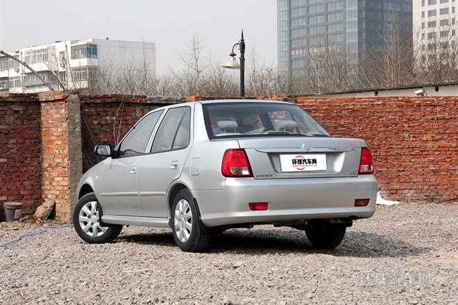 2012款 1.3L 舒適型