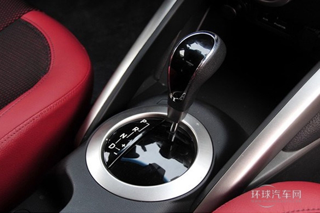 2012款 1.6L 自動豪華版