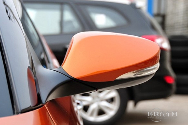 2012款 1.6L 自動豪華版