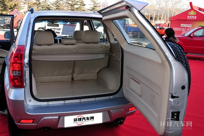 2011款 2.4L 兩驅運動豪華版