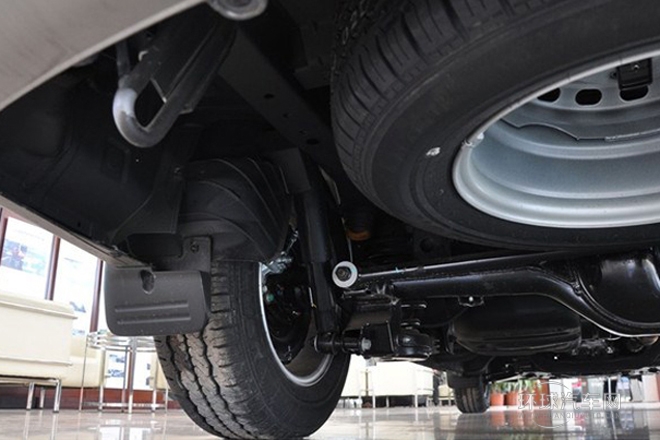 2011款 2.4L 領(lǐng)航版