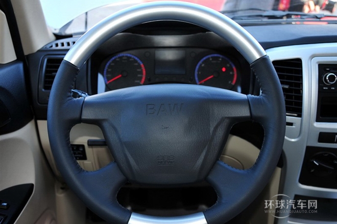 2011款 2.4L 兩驅運動豪華版