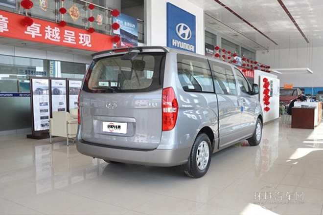 2011款 2.4L 領(lǐng)航版