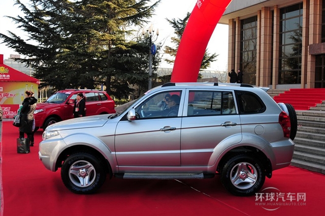 2011款 2.4L 兩驅運動豪華版