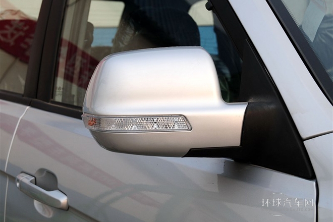 2011款 2.4L 兩驅(qū)運動舒適版