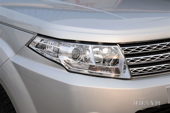 2011款 2.4L 兩驅(qū)運(yùn)動(dòng)舒適版