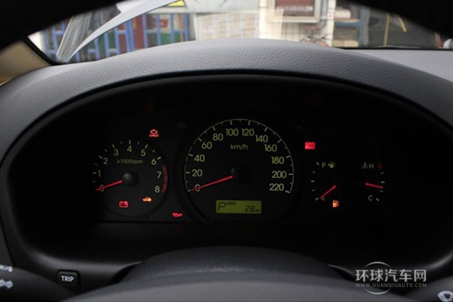 2011款 2.4L 豪華版