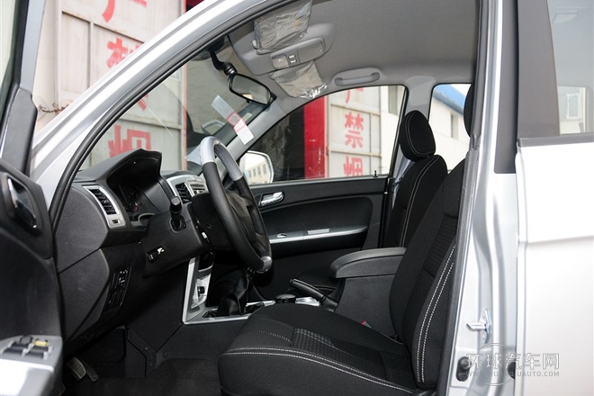 2011款 2.0L 兩驅(qū)都市舒適版