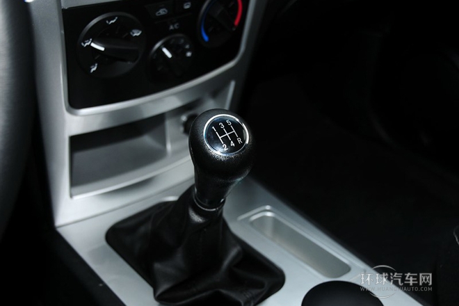 2011款 2.0L 兩驅(qū)都市舒適版