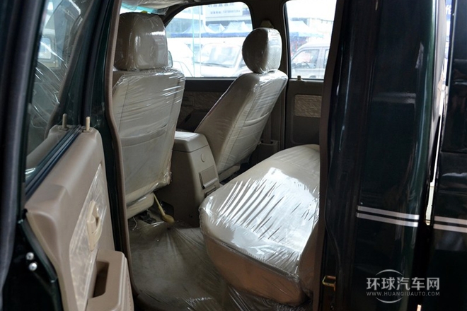 2012款 2.8T 標(biāo)準(zhǔn)型