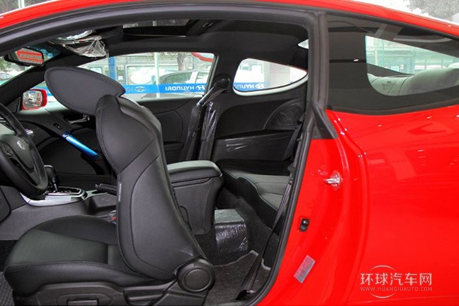 2012款 2.0T 自動豪華版