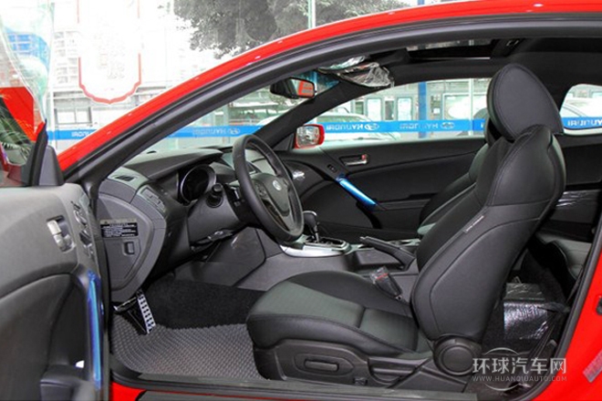 2012款 2.0T 自動豪華版