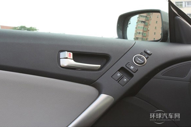 2012款 2.0T 自動靚雅版