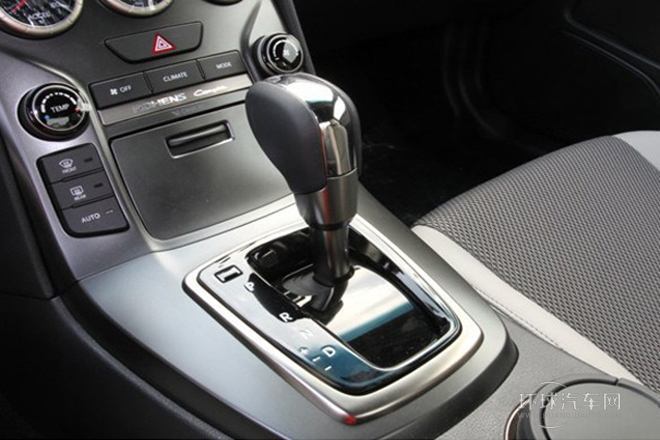 2012款 2.0T 自動(dòng)靚雅版