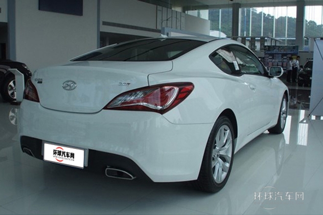 2012款 2.0T 手動酷動版