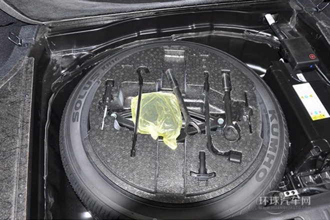 2012款 3.3L GDI尊貴版