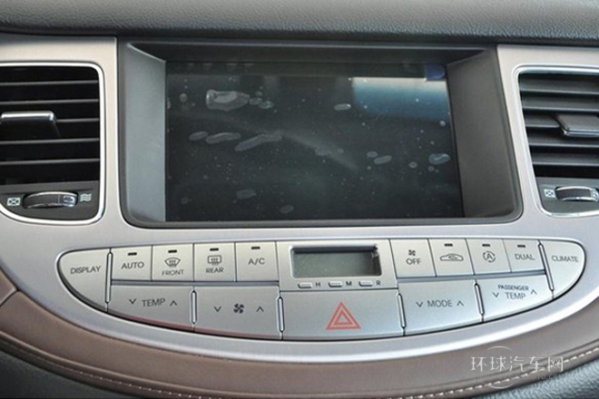 2012款 3.3L GDI尊貴版