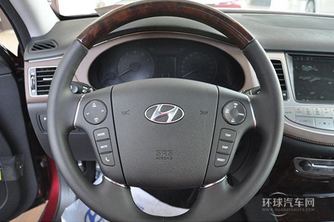 2012款 3.3L GDI尊貴版