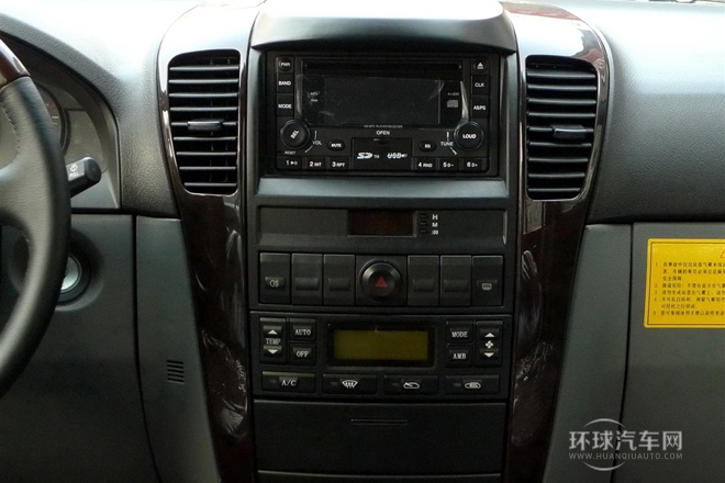 2011款 2.0L 手動(dòng)兩驅(qū)舒適型