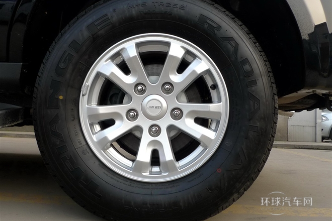 2011款 2.0L 手動兩驅舒適型