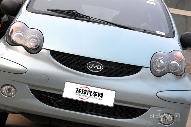 2013款 1.0L AMT 鉉酷型