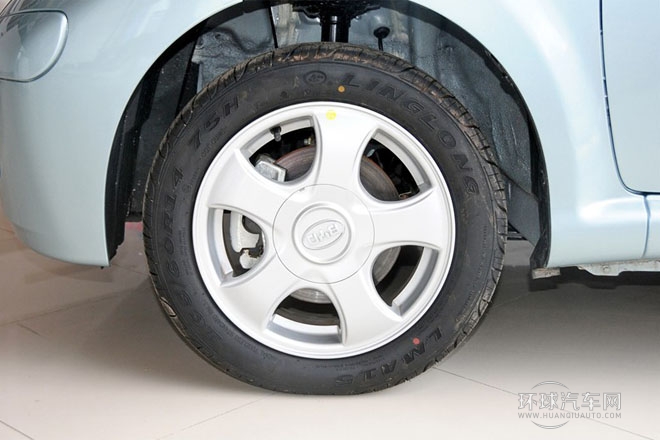 2013款 1.0L AMT 悅酷型