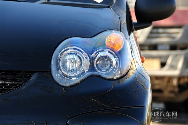 2012款 1.0L 鉉酷型