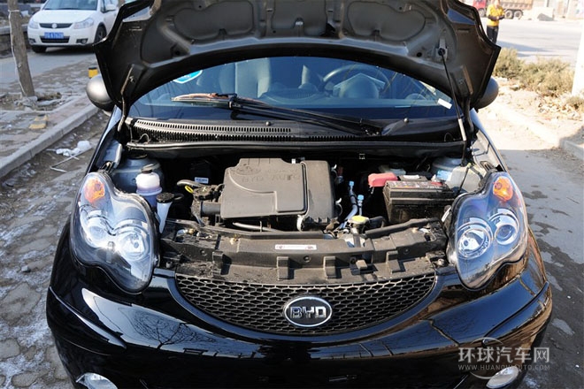 2012款 1.0L 鉉酷型