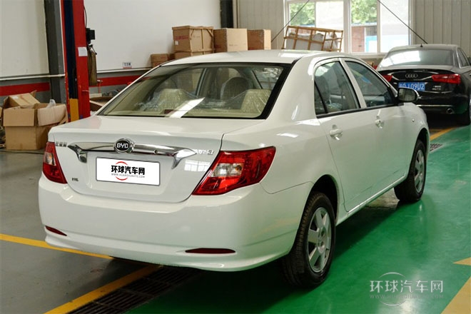 2014款 1.5L 手動(dòng)舒適型