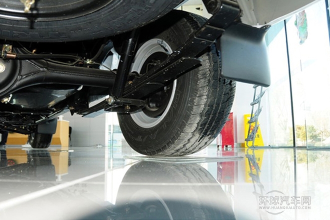 2013款 2.4L汽油兩驅(qū)豪華型ZG24