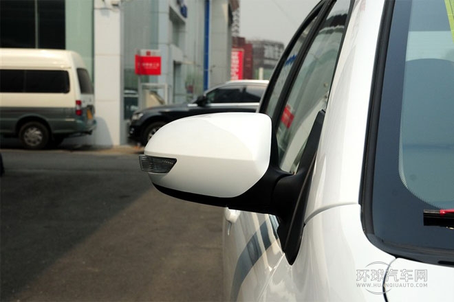 2014款 1.5L 手動尊貴型