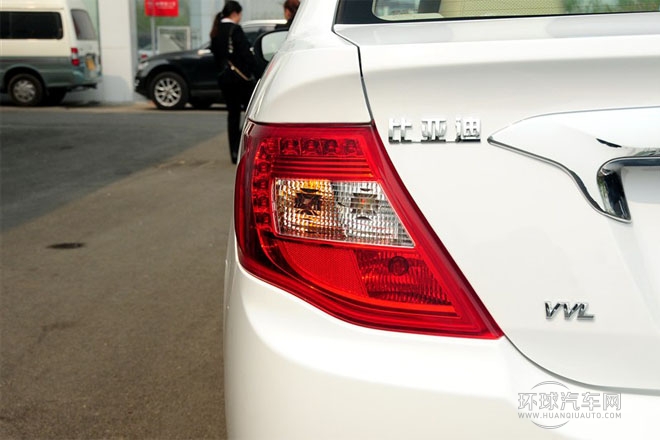 2014款 1.5L 手動尊貴型