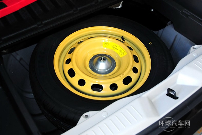 2013款 2.5L 至尊版